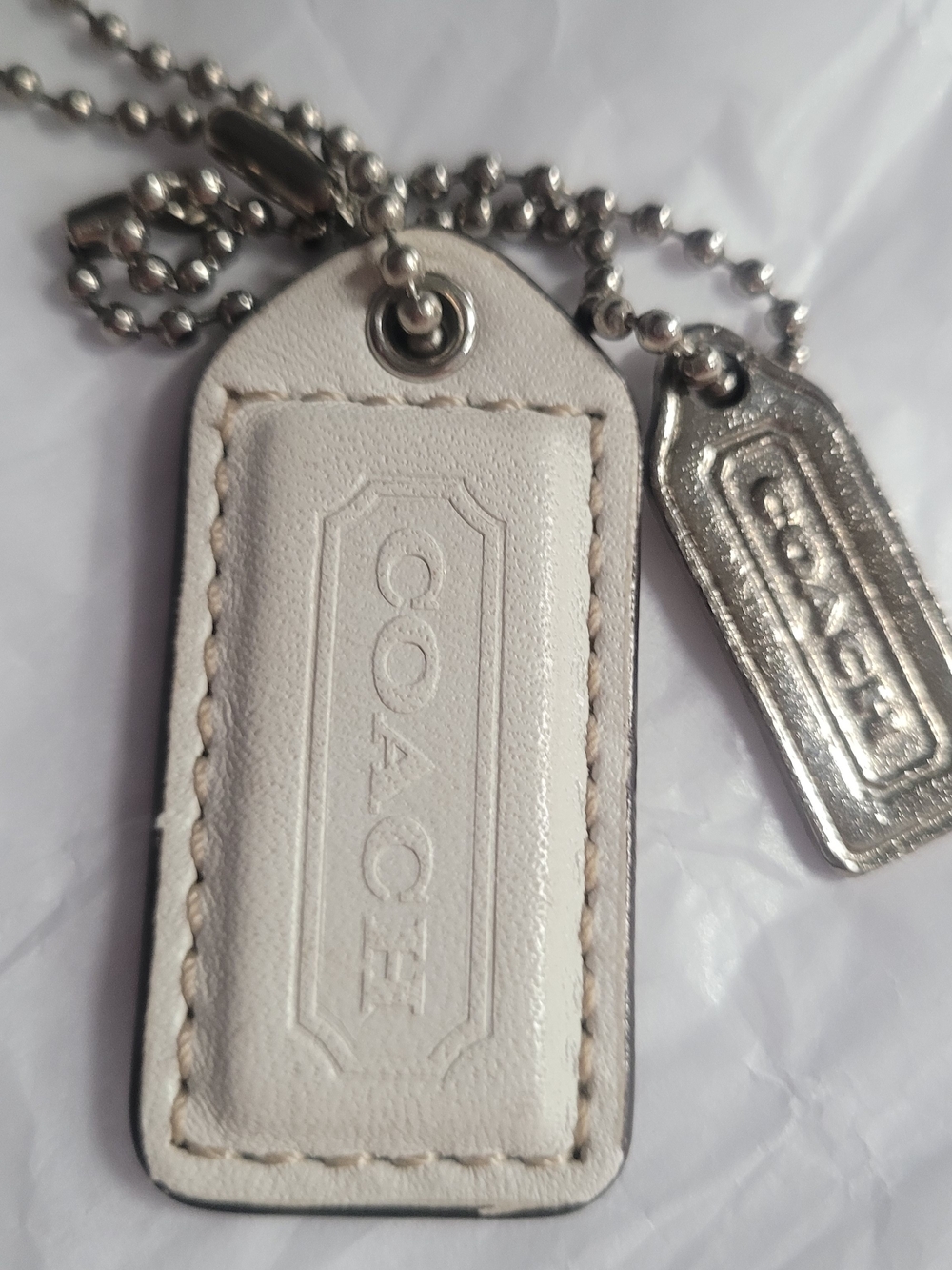 COACH Men's Leather Bag Tag Keychain in White